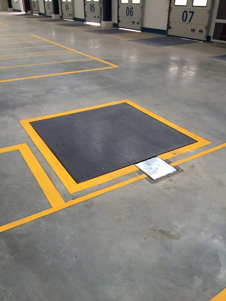 倉(cāng)庫(kù)專(zhuān)用小地磅平臺(tái)秤